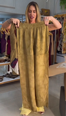 Conjunto Amarelo Blusa Regata e Calça Pantalona com Camisa Estampada - Verde Oliva
