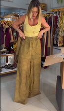 Conjunto Amarelo Blusa Regata e Calça Pantalona com Camisa Estampada - Amarelo