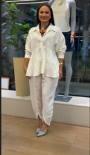 Conjunto Off White Camisa Peplum e Calça com Fenda - Off White