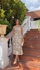 Vestido Midi Verde Oliva Bordado Floral - Verde Oliva