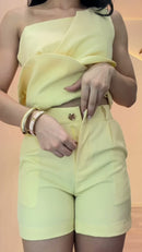 Conjunto Assimétrico com Botões - Amarelo Claro