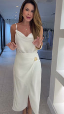 Conjunto Off-White Top Decote Cowl e Saia Midi Wrap com Broche Dourado - Off-White
