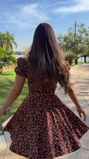 Vestido Floral Preto Alças Cruzadas - Preto Floral