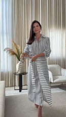 Conjunto Listrado Saia Envelope - Listrado Cinza e Branco