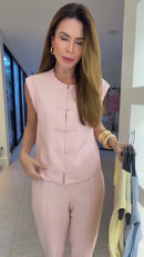 Conjunto Rosa Bebê Top Fechamento Decorativo e Calça Reta - Rosa Bebê