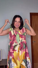 Vestido Floral Multicolorido Alças Finas e Saia Franzida - Multicolorido Floral