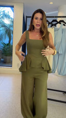Conjunto Verde Militar Top Bustier Peplum e Calça Pantalona - Verde Militar