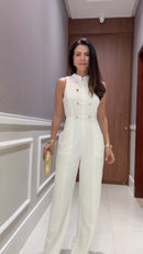 Macacão Off-White Gola Mandarim Botões Chinescos e Calça Reta - Off-White