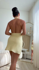 Vestido Curto Frente Única Amarelo - Amarelo Manteiga