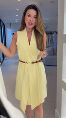 Vestido Amarelo Limao Midi Decote V Wrap e Saia Assimetrica com Cinto - Amarelo Limao