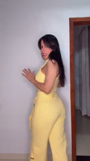 Conjunto Amarelo Top Regata Halter e Calça Cargo com Bolsos - Amarelo Limao