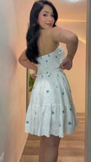 Vestido Laise com Flores Bordadas - Branco Flores Azuis