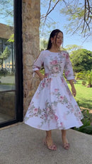 Vestido Midi Branco Estampa Rosas - Branco Floral
