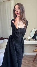 Vestido Midi Poá Manga Bufante - Preto