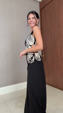 Vestido Longo Preto com Flores Bordadas - Preto