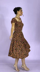 Vestido Midi Floral Ombro a Ombro - Preto Floral